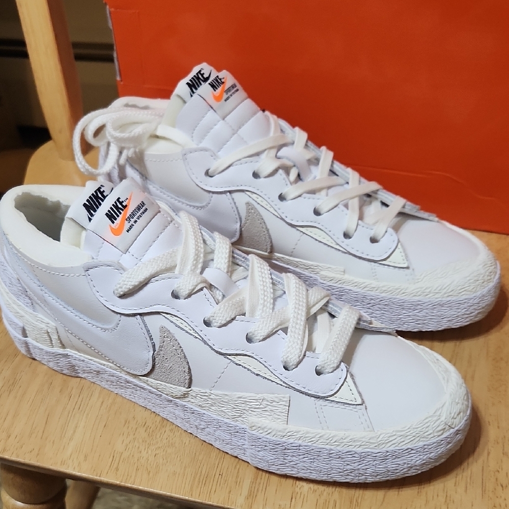 Nike Blazer Low Sacai White Sneakers - Picture 2 of 8